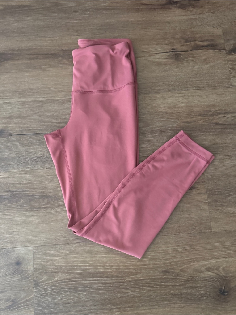 Yogalicious Nude Tech 7/8 Ankle Legging. Size Small